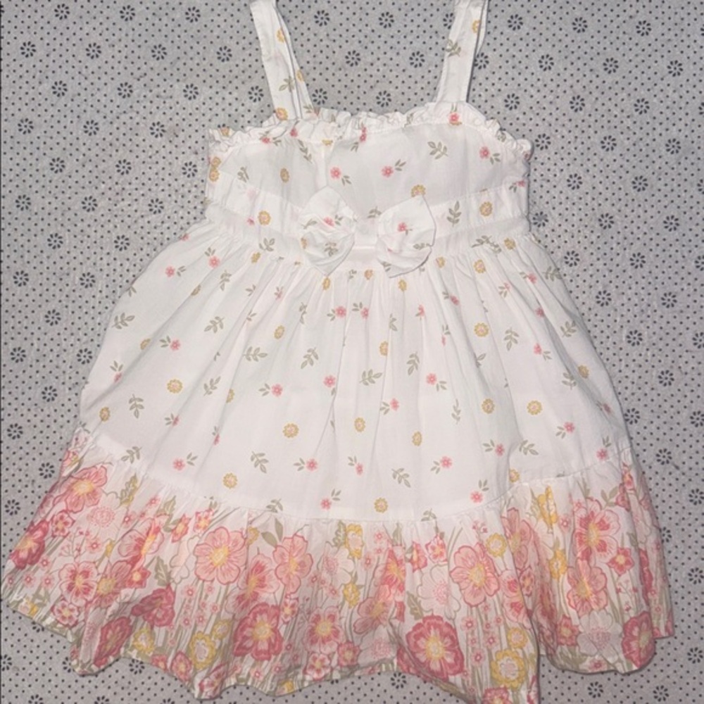 🛍 PRETTY LITTLE GIRLS DRESS SIZE 12 MONTHS 🛍